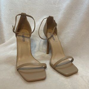 BOOHOO Womens Nude‎ Tan Strap Square Toe 4” Stiletto Heels Size 8